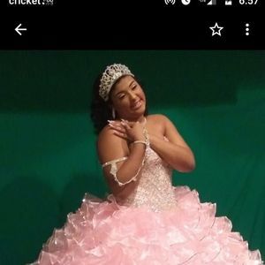 Meet your Posher, Maria k-niel